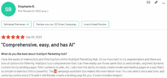 Las capacidades de IA de Hubspot te ayudan a crear contenido que no solo respalda a tu organización, sino que también ayuda en el servicio al cliente.  